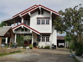 Haus zum Kauf mit 4 Zimmer in Sai Mai, Bangkok