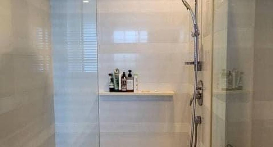 For rent 2 ベッドルーム condo in Khlong Toei, Bangkok