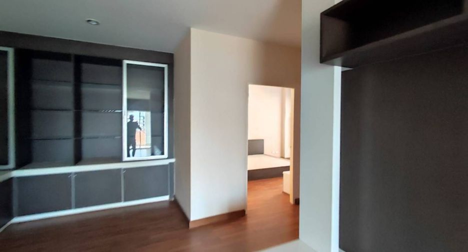 For sale 2 bedrooms condo in Mueang Phuket, Phuket