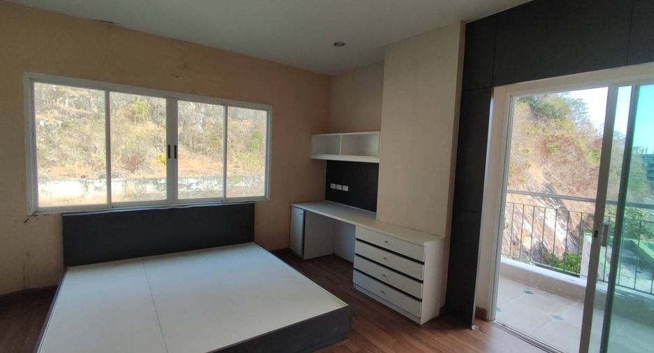 For sale 2 bedrooms condo in Mueang Phuket, Phuket
