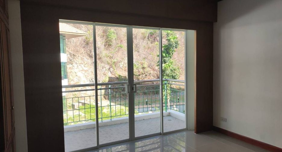 For sale 2 bedrooms condo in Mueang Phuket, Phuket