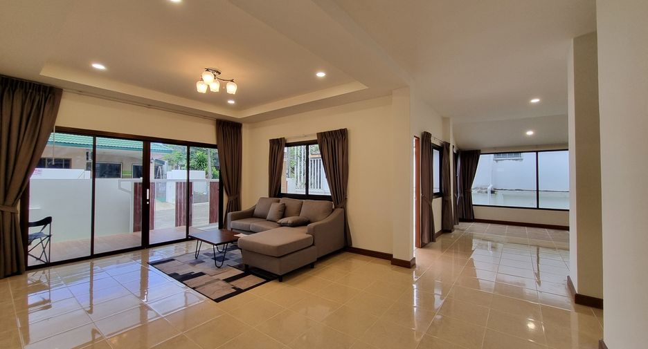 For rent 3 bedrooms villa in Thalang, Phuket