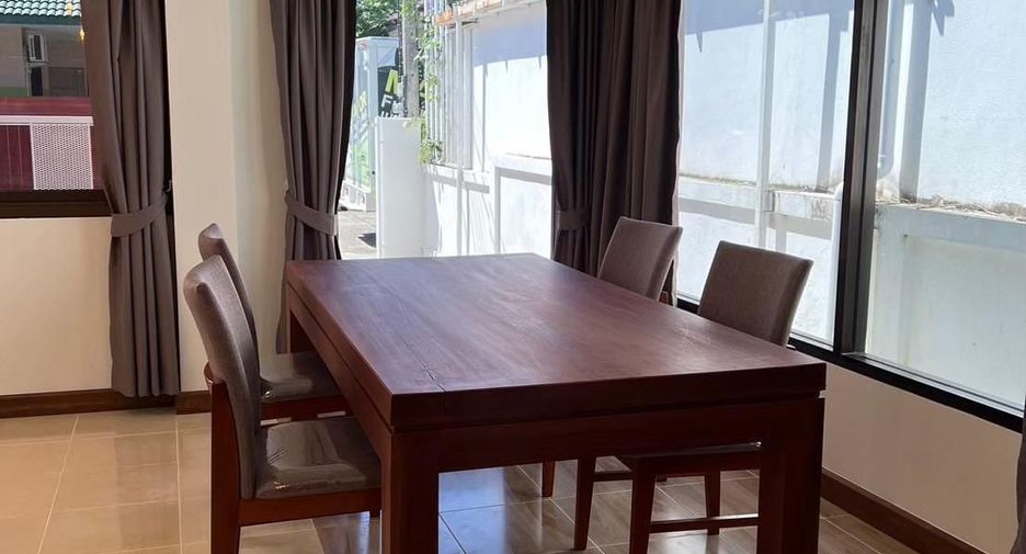 For rent 3 bedrooms villa in Thalang, Phuket