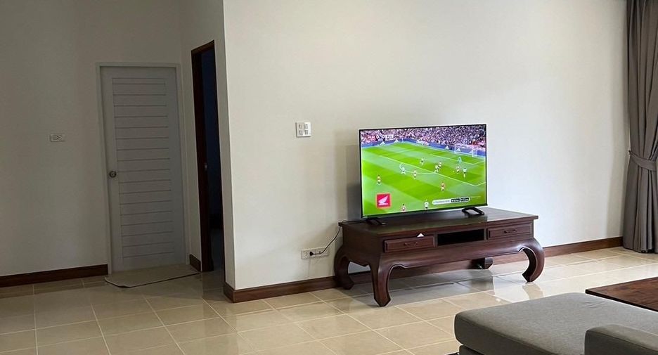 For rent 3 bedrooms villa in Thalang, Phuket