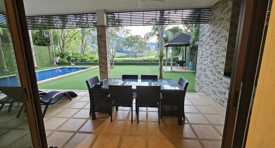 For rent 3 bedrooms villa in Kathu, Phuket