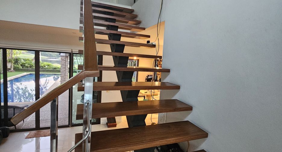 For rent 3 bedrooms villa in Kathu, Phuket