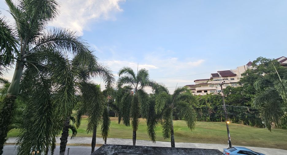 For rent 3 bedrooms villa in Kathu, Phuket