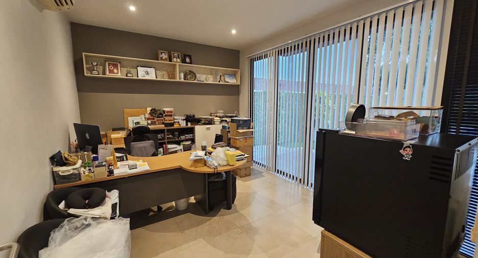 For rent 3 bedrooms villa in Kathu, Phuket
