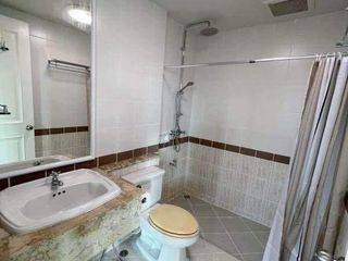 For rent 3 bedrooms townhouse in Bang Na, Bangkok