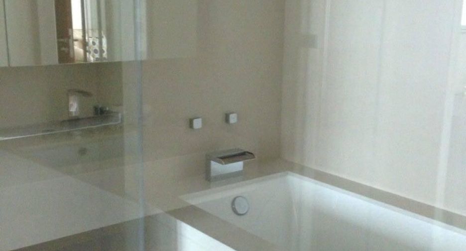 À vendre 1 chambre condo à Sathon, Bangkok