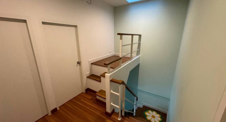 Casa adosada en alquiler de 3 habitaciones en Mueang Phuket, Phuket
