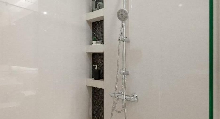 Продажа 2 спальни кондо в Банг Кхо Лаем, Бангкок