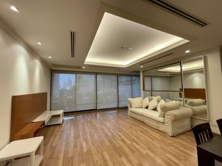 À louer 2 chambres condo à Pathum Wan, Bangkok