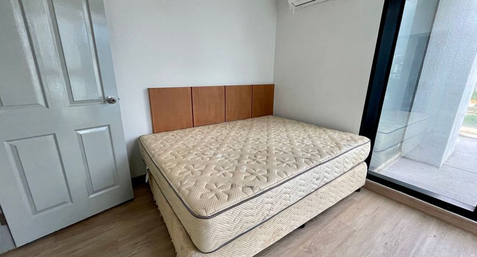 For rent 2 bedrooms condo in Pathum Wan, Bangkok