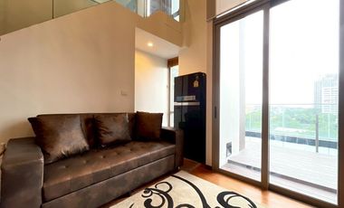 Condo en venta de 2 habitaciones en Khlong Toei, Bangkok