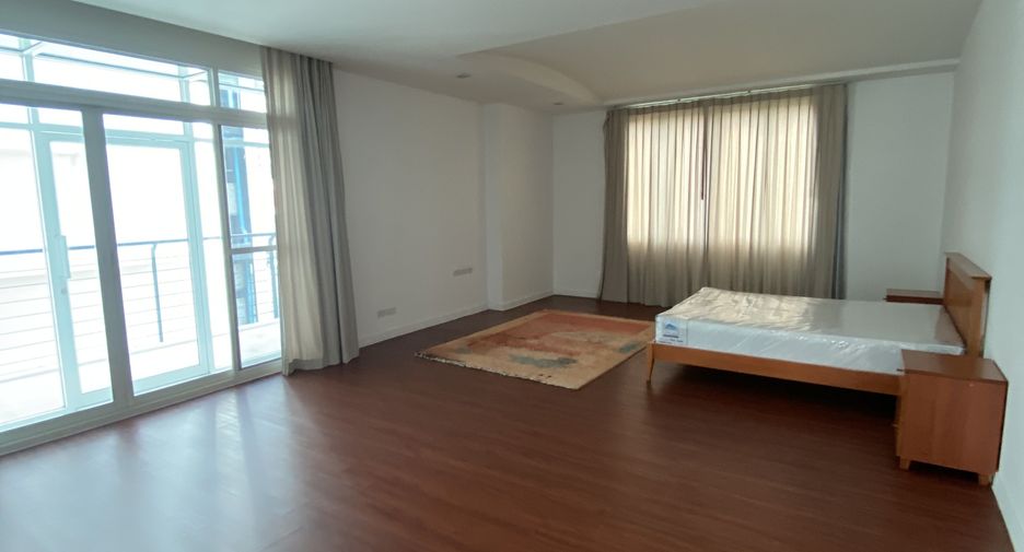 Apartment zur Miete mit 4 Zimmer in Watthana, Bangkok