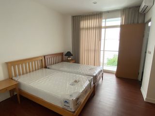 出租 4 卧室 公寓式住宅 在 Watthana, 曼谷