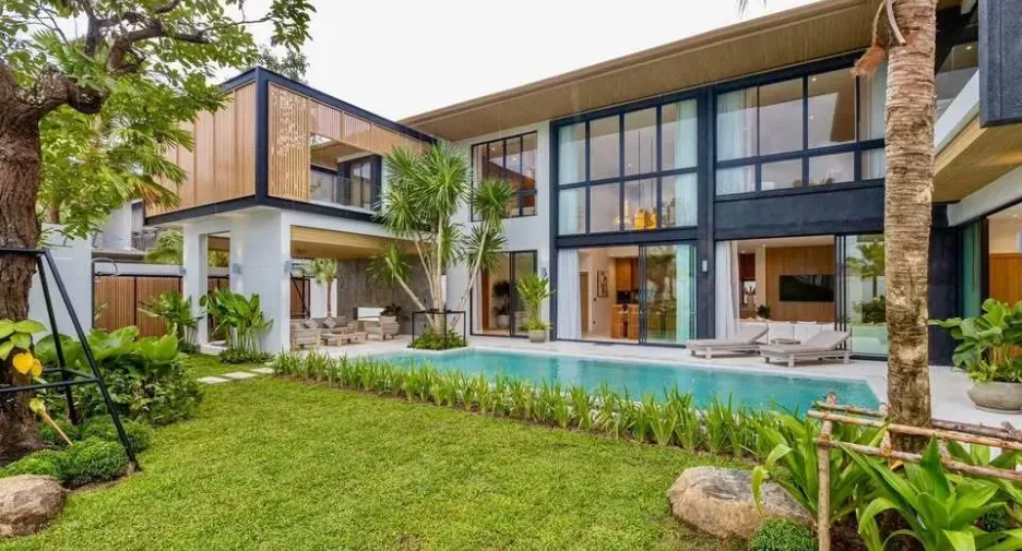 À vendre 5 chambres villa à Mueang Phuket, Phuket