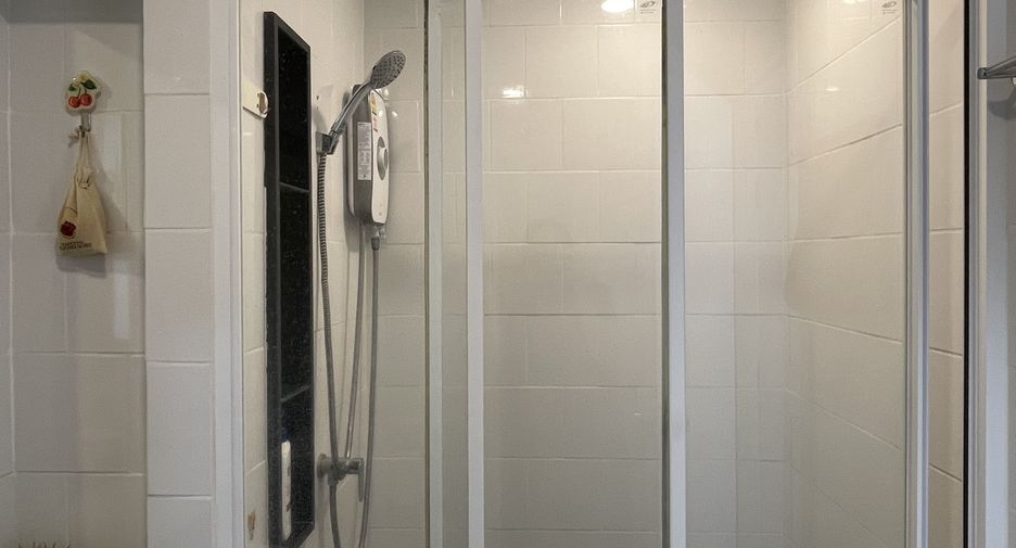 For rent 2 bedrooms condo in Bang Kho Laem, Bangkok