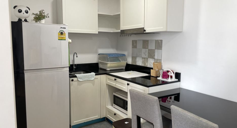 For rent 2 bedrooms condo in Bang Kho Laem, Bangkok