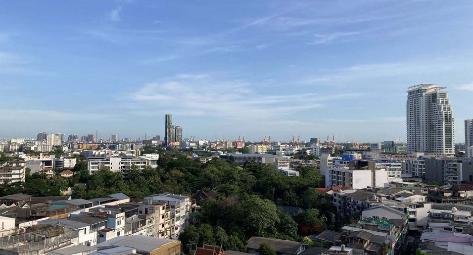 Wohnung zur Miete mit 2 Zimmer in Khlong Toei, Bangkok