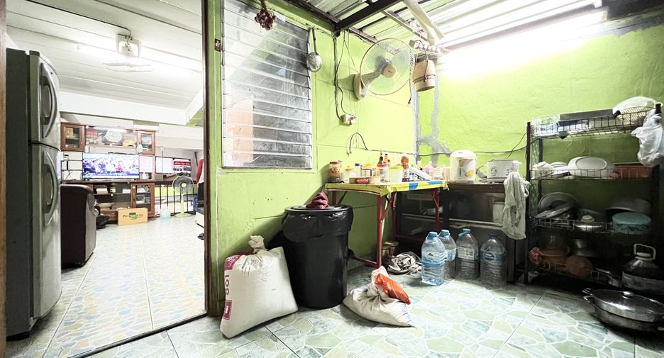 For sale 3 bedrooms office in Bueng Kum, Bangkok