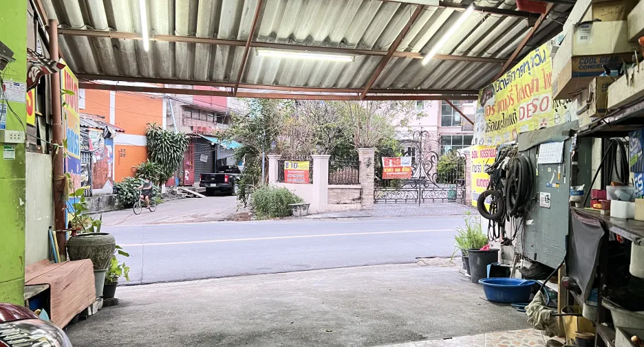 For sale 3 bedrooms office in Bueng Kum, Bangkok
