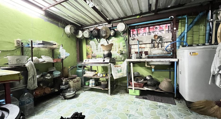 For sale 3 bedrooms office in Bueng Kum, Bangkok