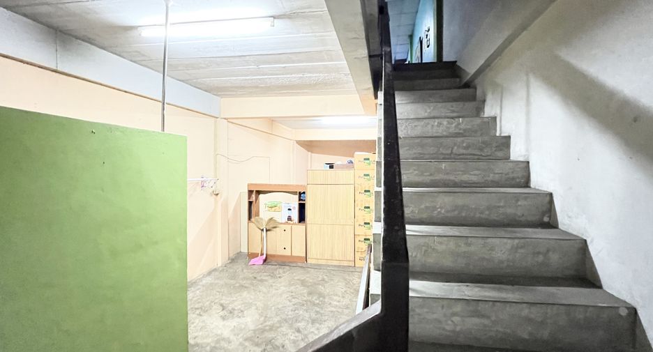 For sale 3 bedrooms office in Bueng Kum, Bangkok