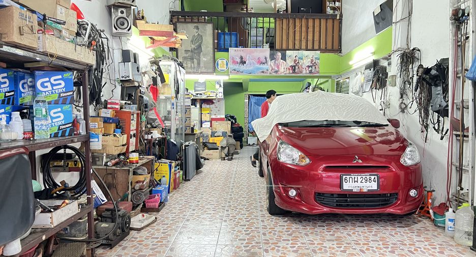 For sale 3 bedrooms office in Bueng Kum, Bangkok