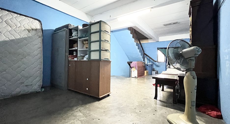 For sale 3 bedrooms office in Bueng Kum, Bangkok