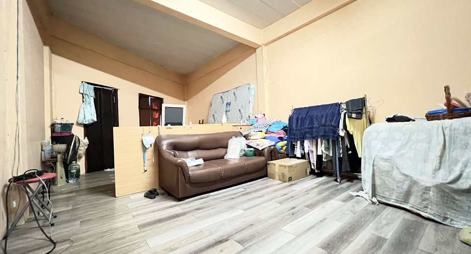 For sale 3 bedrooms office in Bueng Kum, Bangkok