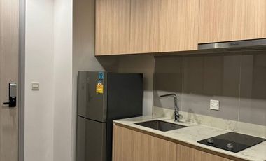 For rent 1 bed condo in Phaya Thai, Bangkok