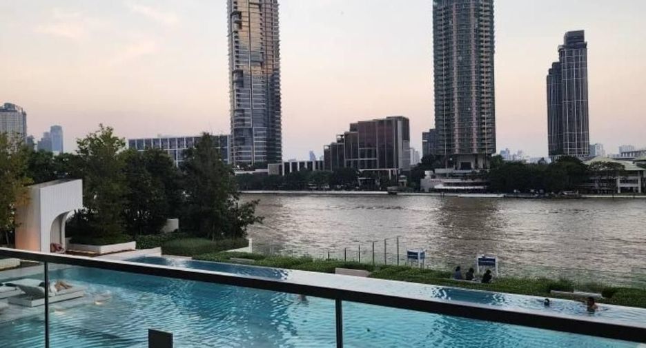 For sale studio condo in Khlong San, Bangkok