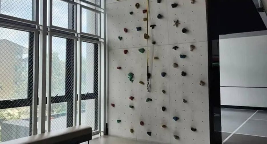 For sale studio condo in Khlong San, Bangkok