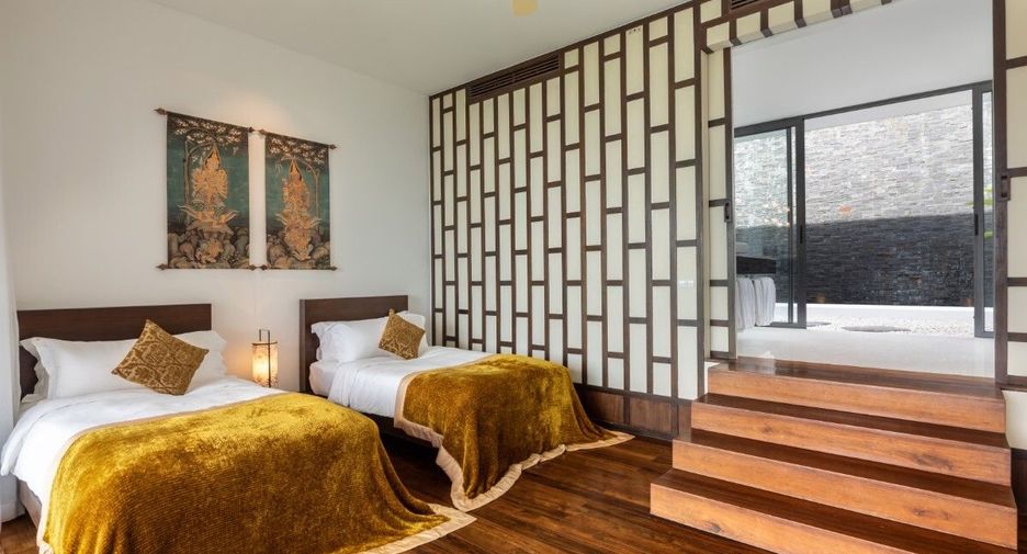 For sale 5 bedrooms villa in Kathu, Phuket