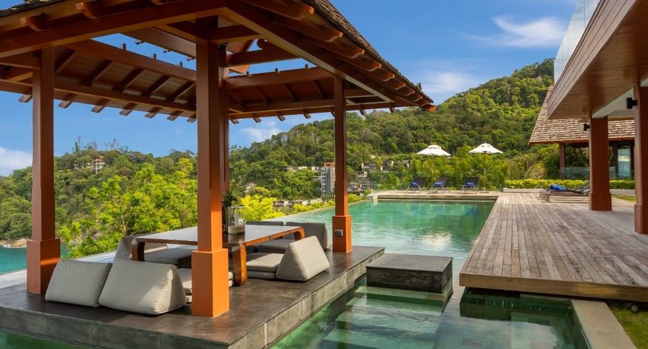 For sale 5 bedrooms villa in Kathu, Phuket