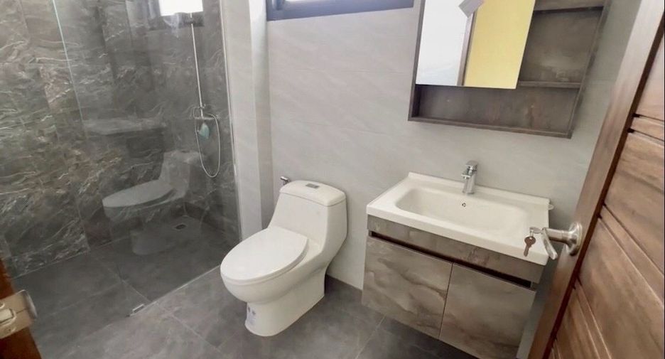For sale and for rent 3 bedrooms house in Wang Thonglang, Bangkok
