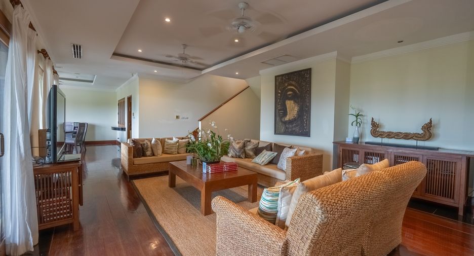For rent 5 bedrooms villa in Thalang, Phuket