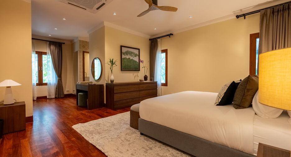 For rent 5 bedrooms villa in Thalang, Phuket