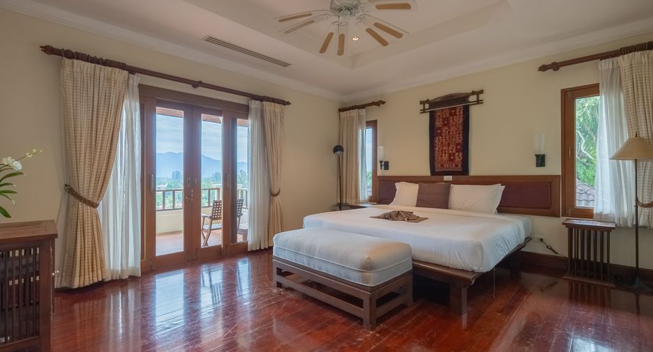 For rent 5 bedrooms villa in Thalang, Phuket