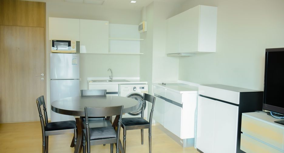 Wohnung zum Kauf und zur Miete mit 1 Zimmer in Khlong Toei, Bangkok
