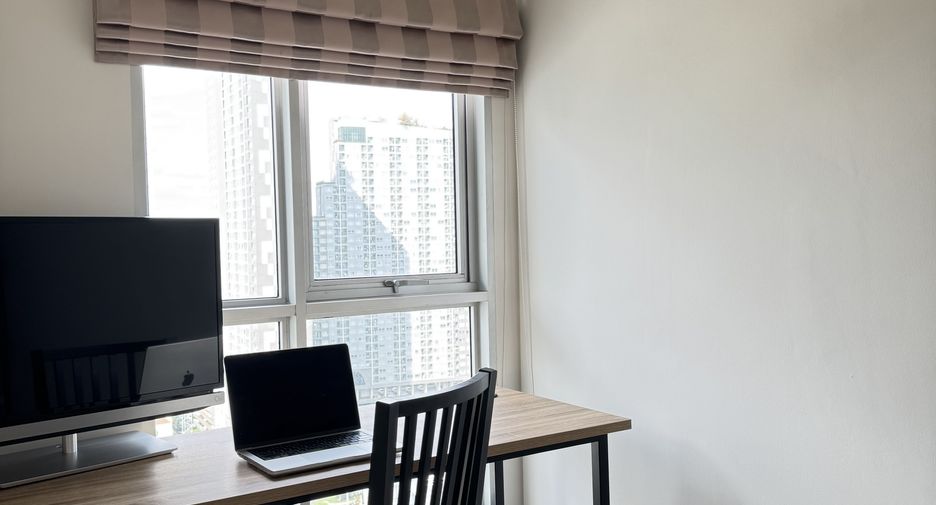 For sale 2 bedrooms condo in Chom Thong, Bangkok