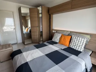 For sale 2 bedrooms condo in Chom Thong, Bangkok
