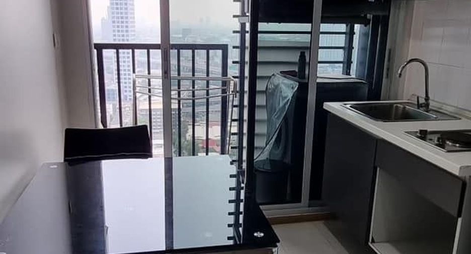 For sale and for rent 1 bed condo in Watthana, Bangkok