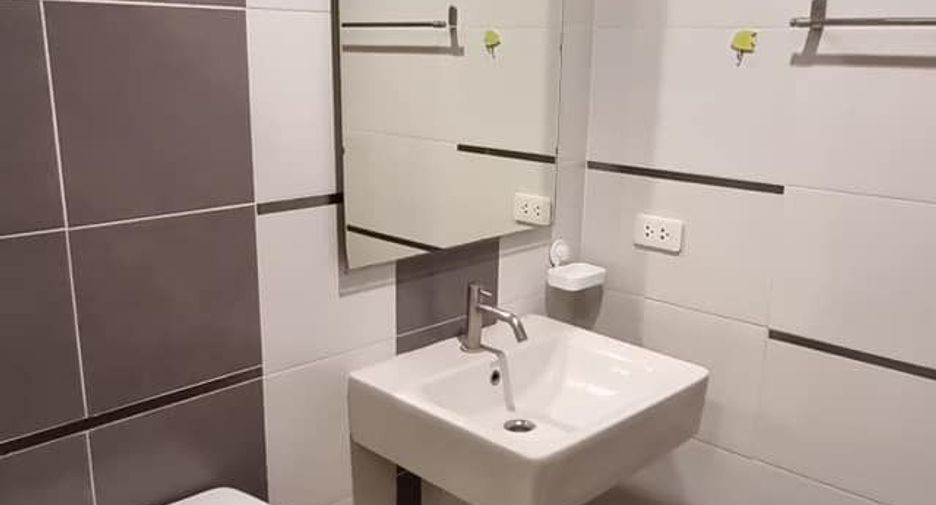 For sale and for rent 1 bed condo in Watthana, Bangkok