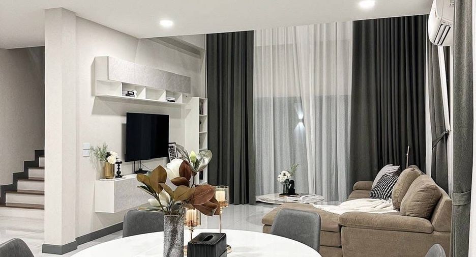 Haus zum Kauf und zur Miete mit 4 Zimmer in Bang Phli, Samut Prakan