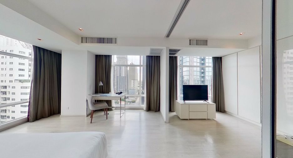 For rent 1 bed apartment in Watthana, Bangkok