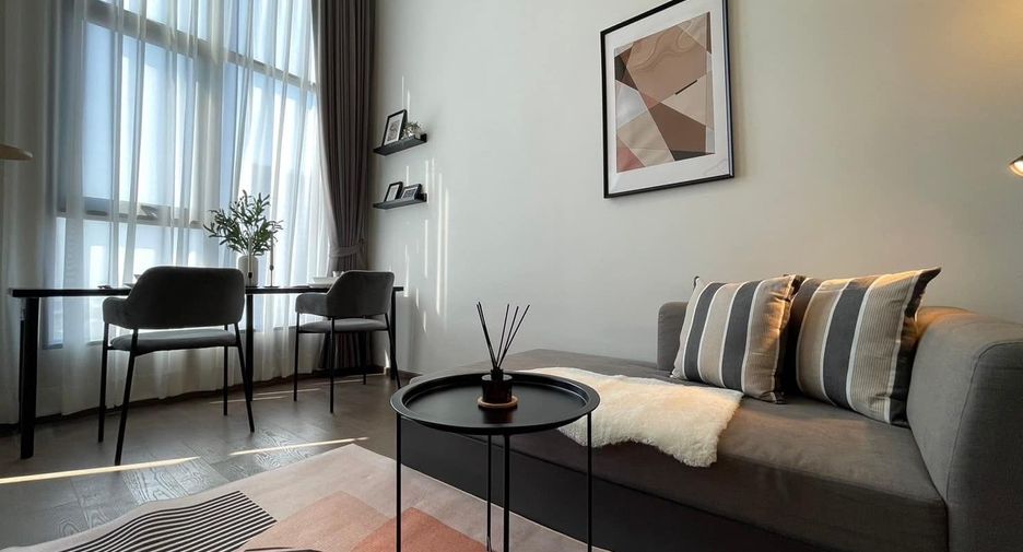 For rent 1 bed condo in Bang Rak, Bangkok