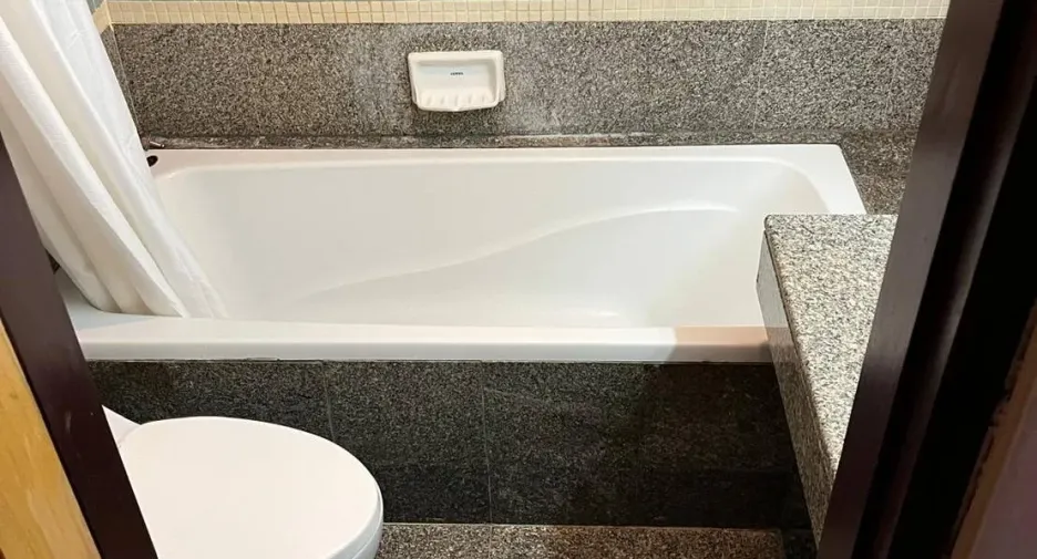 For rent 2 bedrooms condo in Sathon, Bangkok